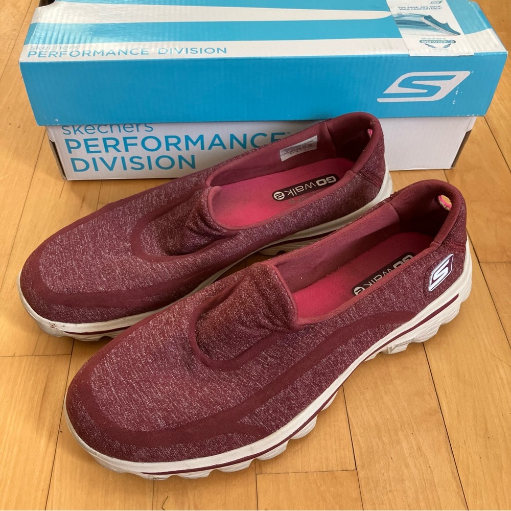 Go Walk 2 burgundy red slip-on Skechers 9
